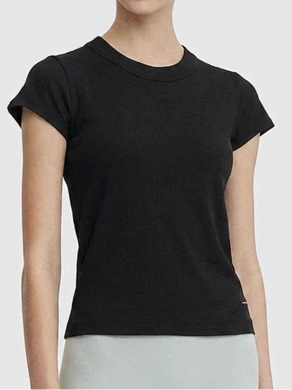 Alexander wang x Uniqlo airism workout tee